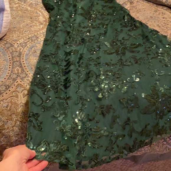 JJs House NWT hunter green dress size 6 - Picture 5 of 6